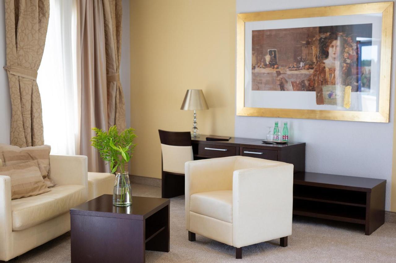 Hotel Marina Krk Town Εξωτερικό φωτογραφία