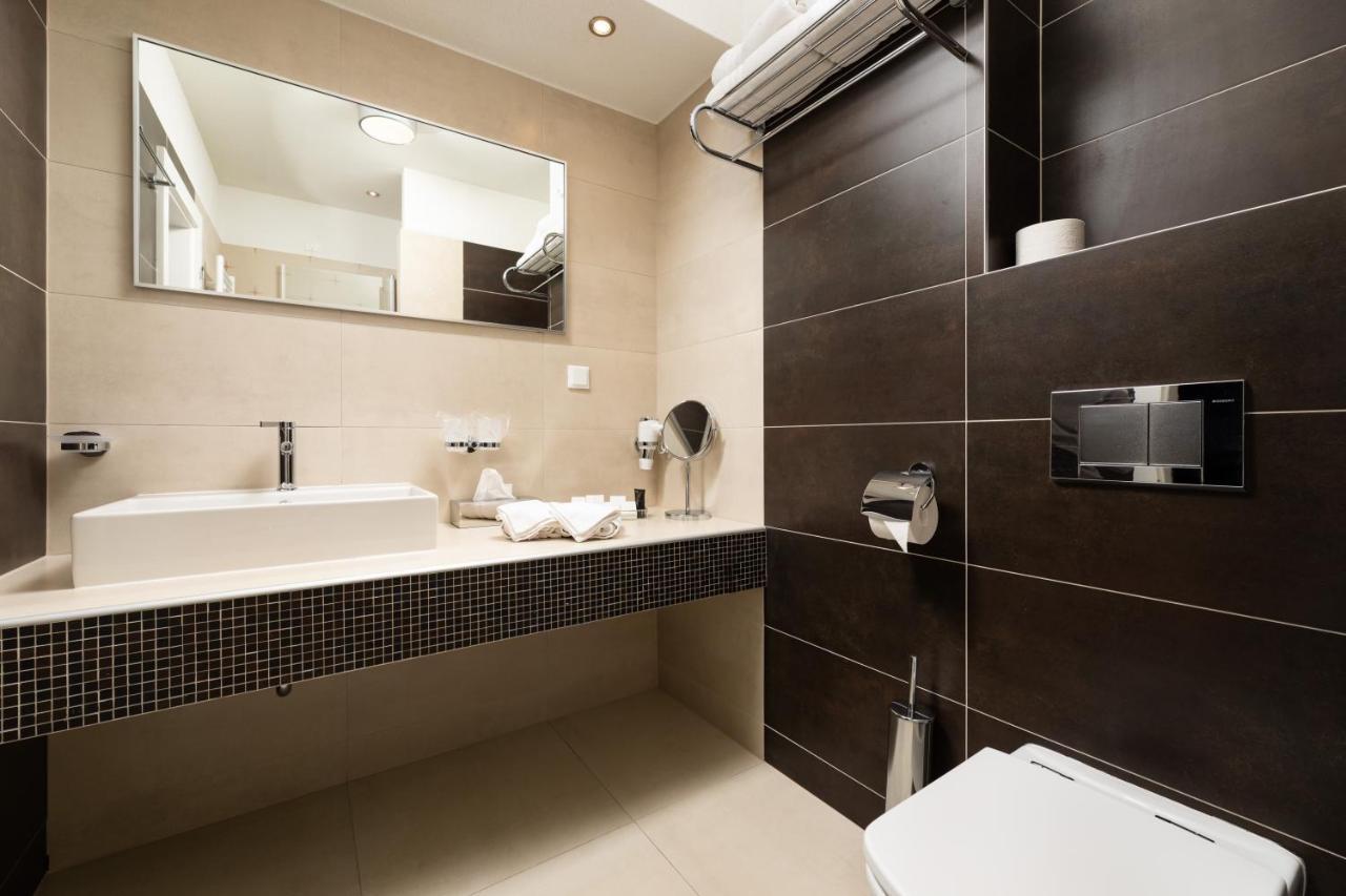 Hotel Marina Krk Town Εξωτερικό φωτογραφία