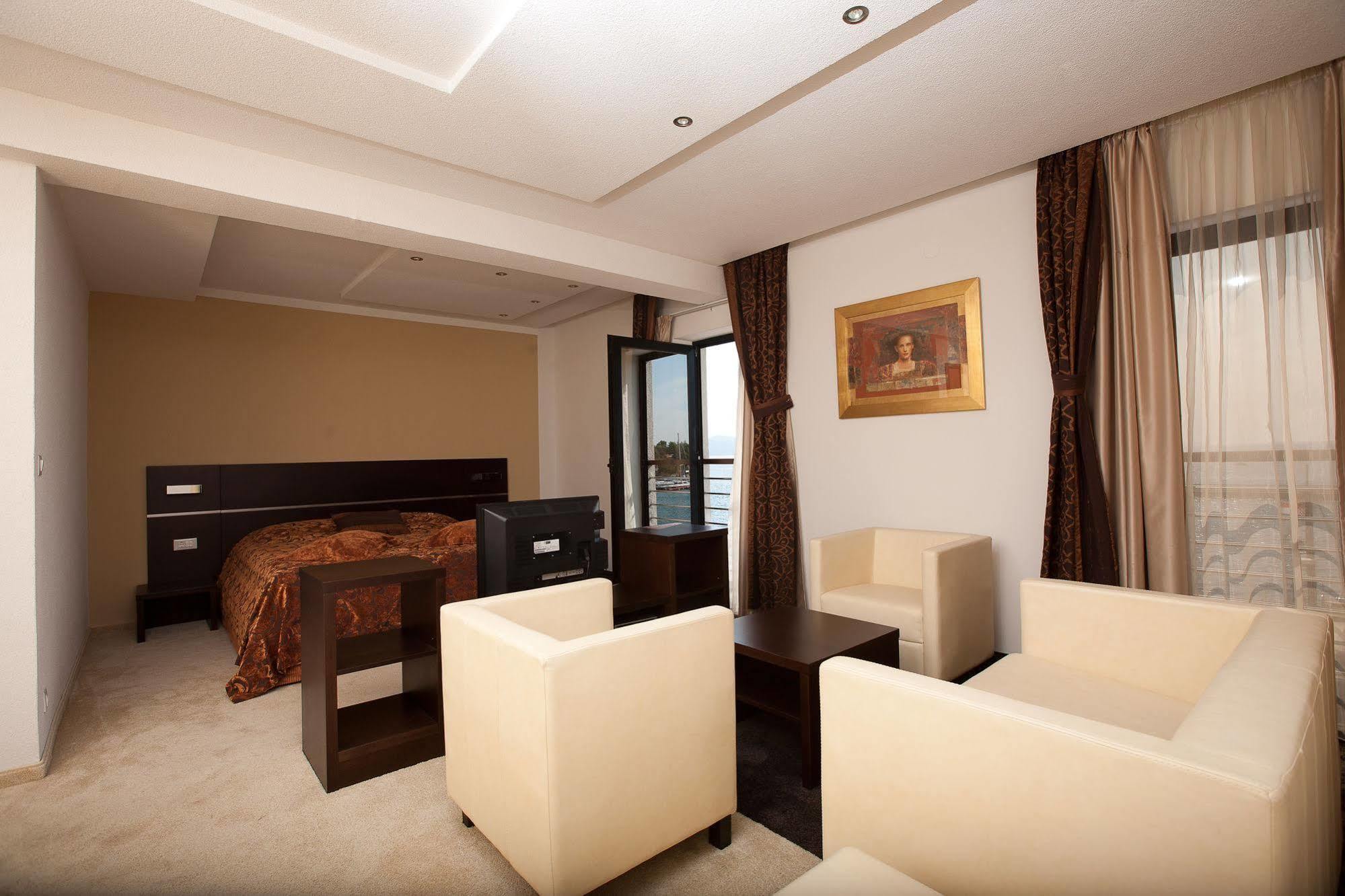 Hotel Marina Krk Town Εξωτερικό φωτογραφία