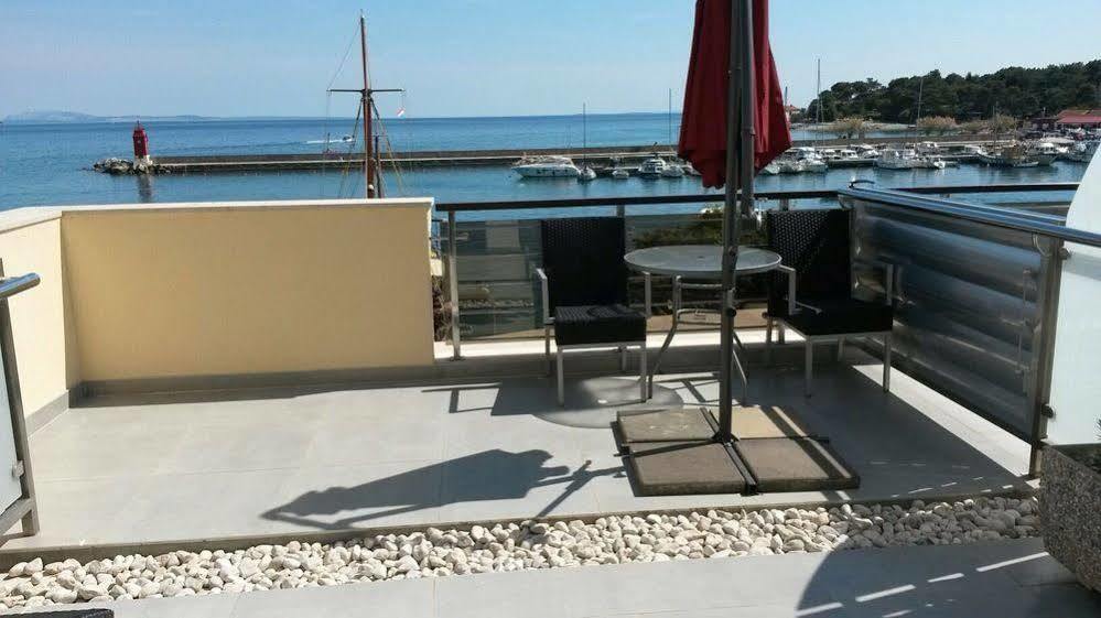 Hotel Marina Krk Town Εξωτερικό φωτογραφία